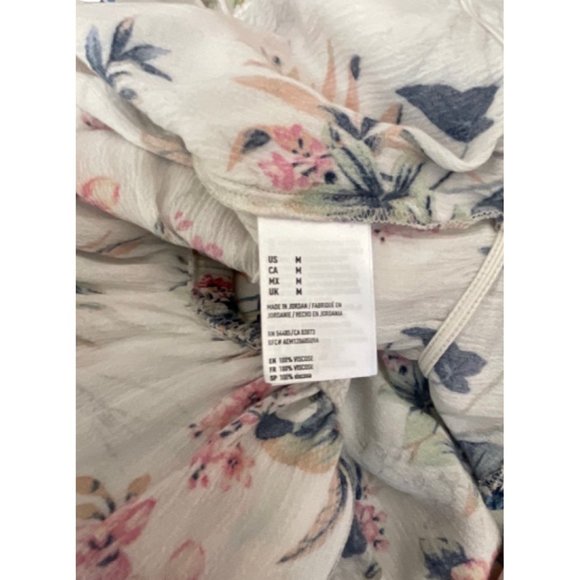 AMERICAN EAGLE OUTFITTERS RUFFLED BARDOT NECKLINE FLORAL SHORT SLEEVE WOMENS MED - Picture 7 of 8